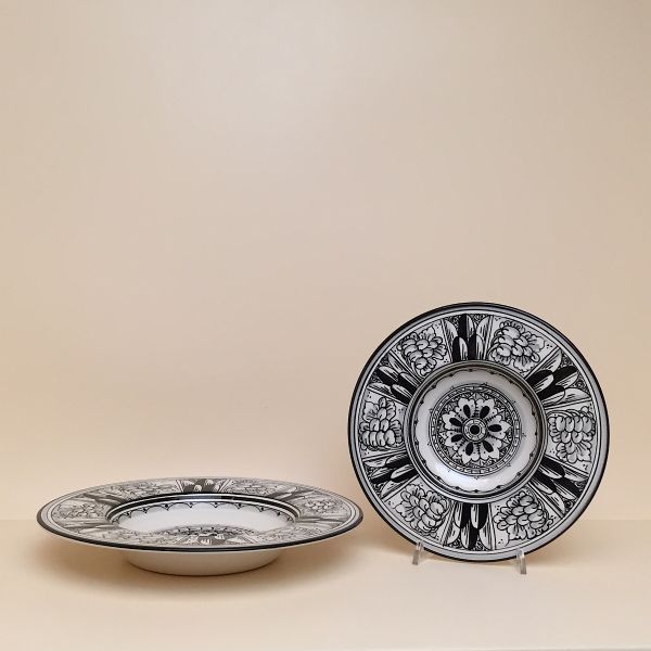 SET OF SOUP-PASTA PLATES OF CM.27 DIAMETER